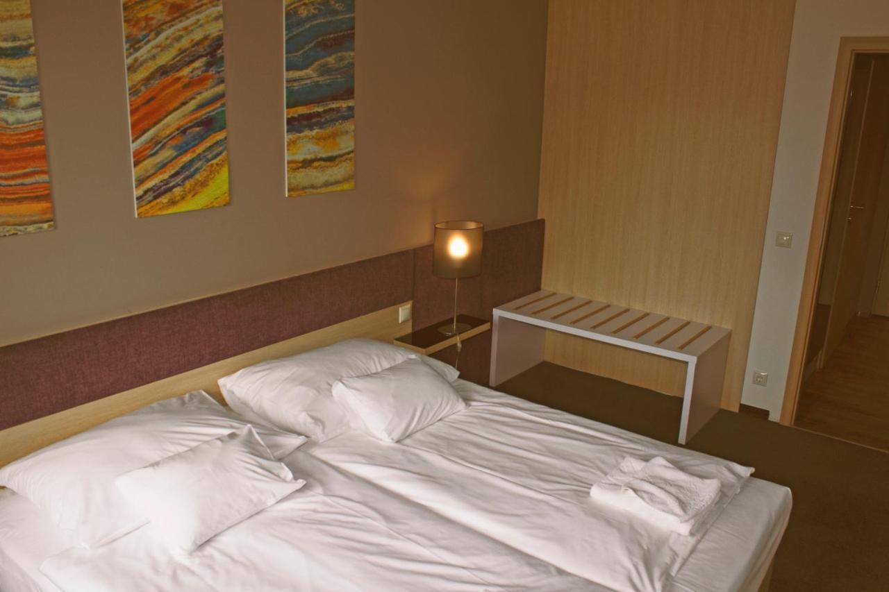 Orion Apartman Sárvár Dış mekan fotoğraf